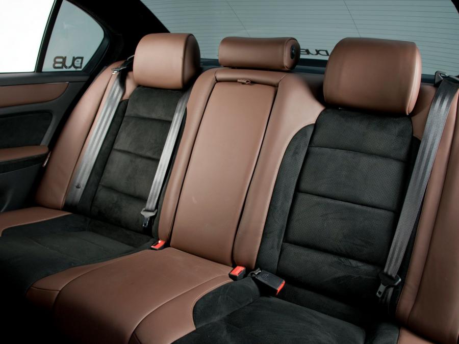  Hyundai Genesis Black Edition by DUB Magazine 2008 года  (фото 6 из 15)